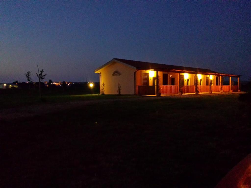 Agriturismo San Matteo Tarquinia Habitación foto